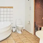 Marina Vej Iv 度假居